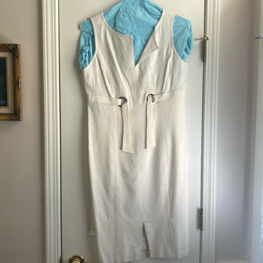 Donna Morgan Linen
